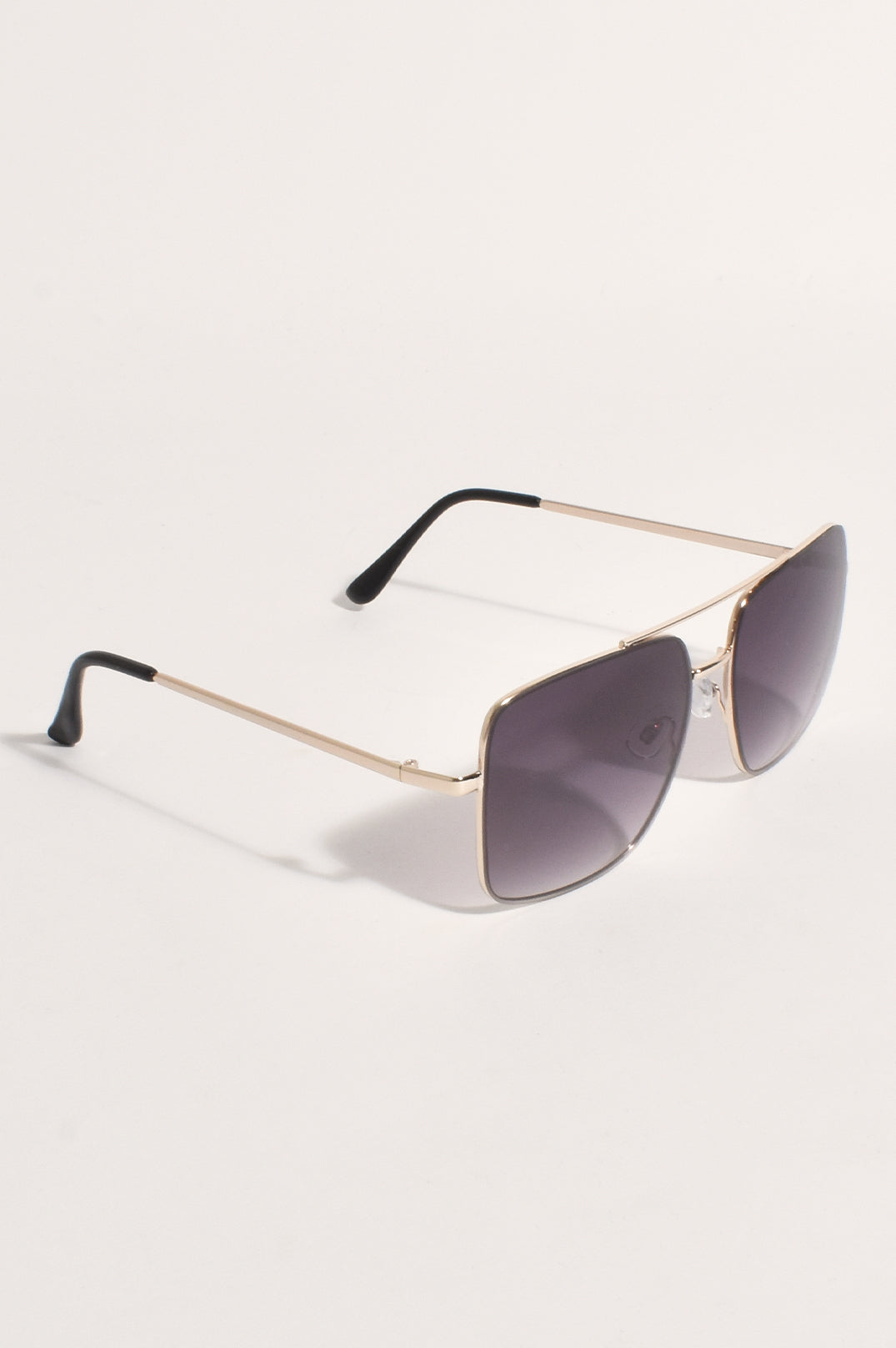 Bloomfield Sunglasses with Gold Frame